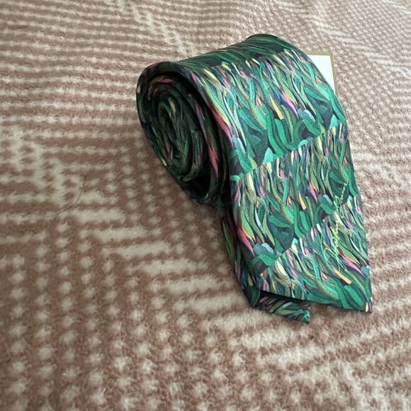 Jonathan Adler Other - NWT Jonathan green firegrass neck tie